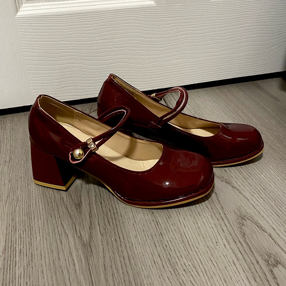Red Mary Janes ❤️